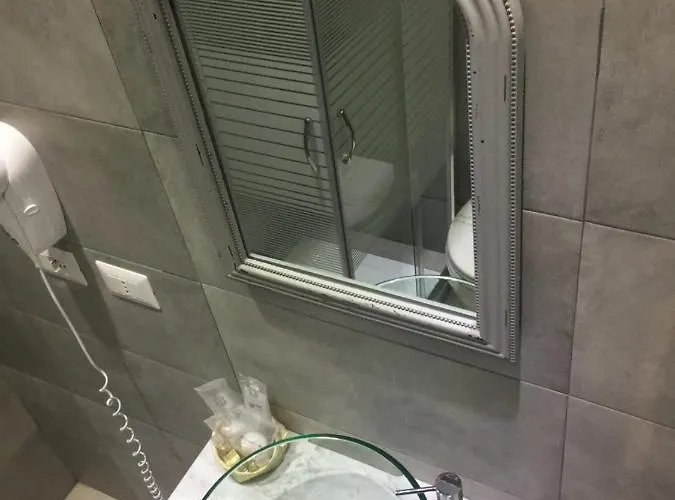 Guest house Le Dei Fiori 4*