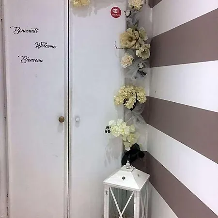 Le Dei Fiori 招待所 4*